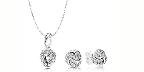 pandora潘多拉手链二手,pandora潘多拉真皮礼盒