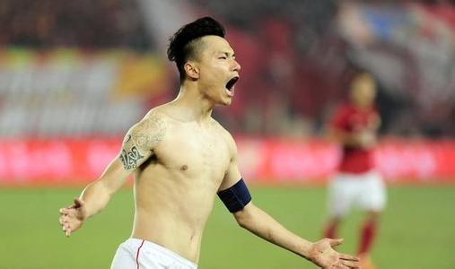 戚务生执教到底怎么样,戚务生年轻时踢球