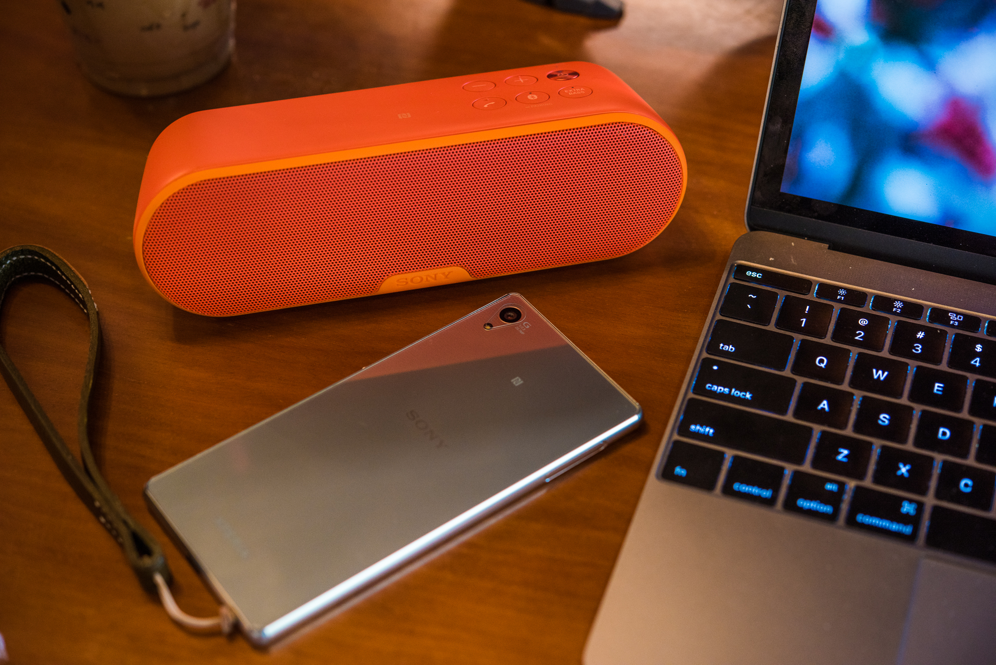 索尼xb22对比评测,索尼XB2