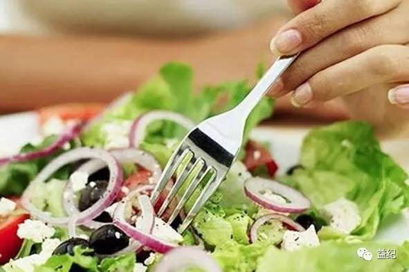 感冒好后嗓子痒痒老想咳嗽怎么办,支气管炎嗓子痒痒老想咳嗽怎么办