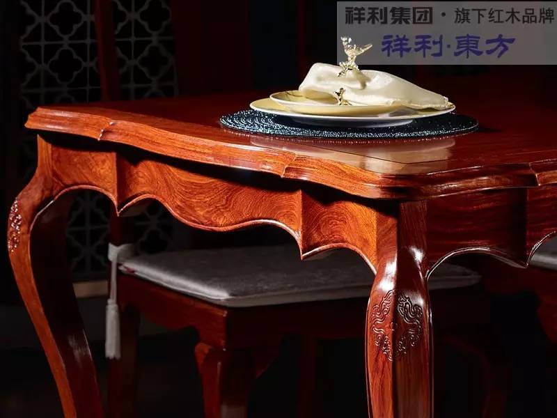 新中式餐桌样式大全,新中式餐桌最流行的小户型