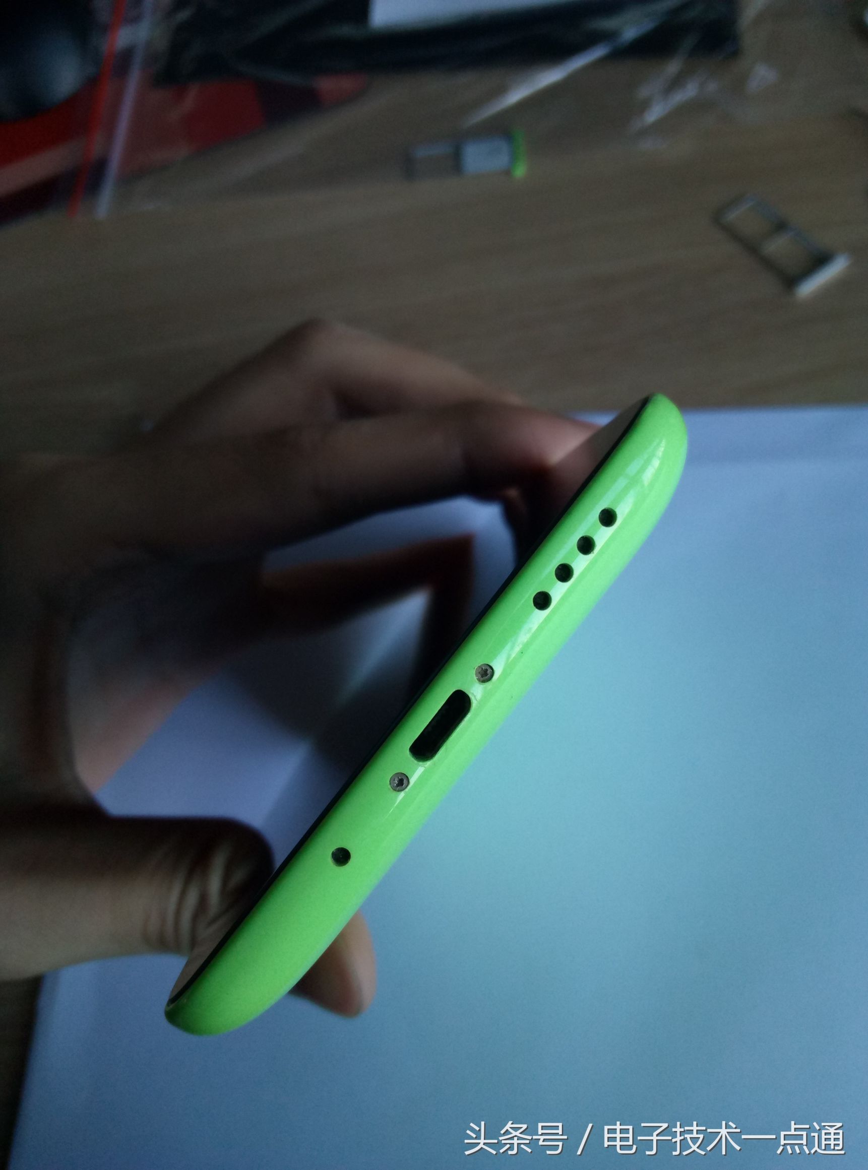 手机贴石墨烯散热手机壳,手机后盖加石墨烯散热