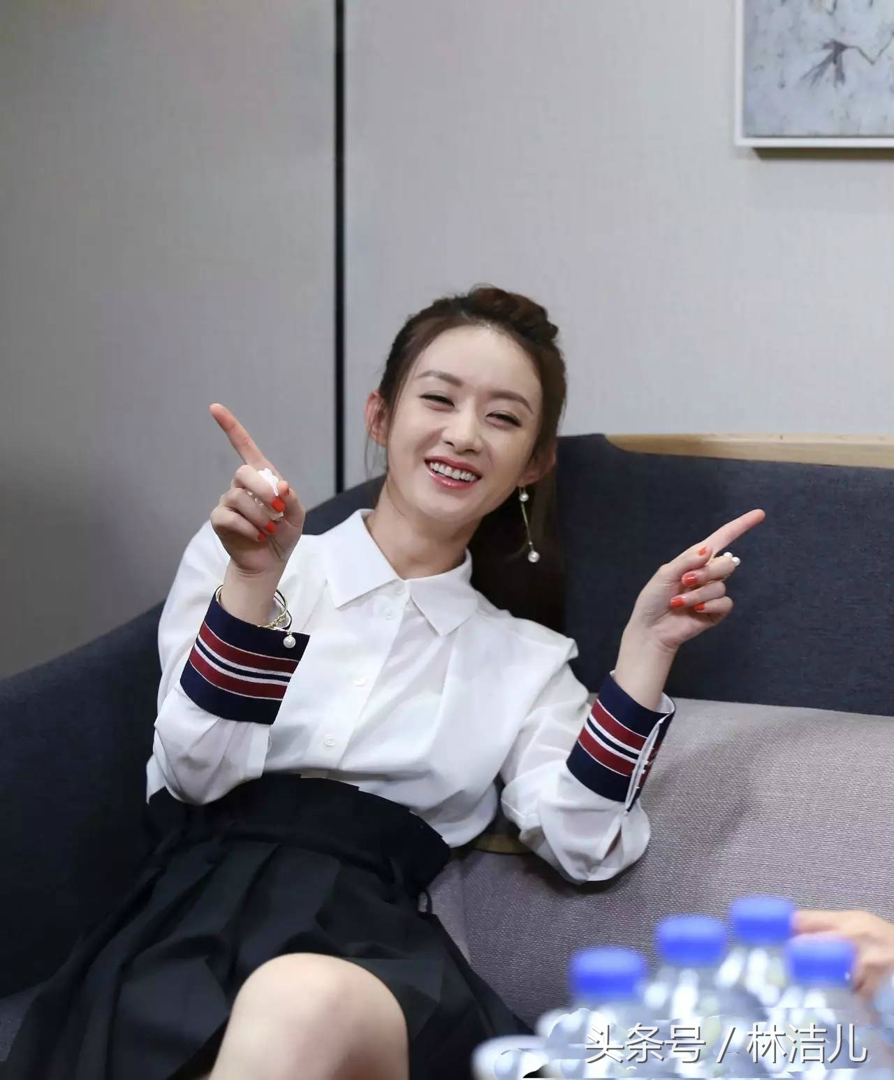 杨幂赵丽颖耳饰,把镜头瞄准自己