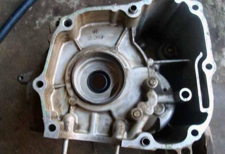 机油泵导致冷车异响,本田小公主起步异响