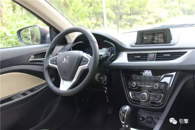 长安悦翔v7公里油耗是多少,长安悦翔v7质量和油耗怎样