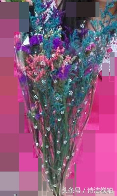 香水百合养了几天感觉又蔫了,香水百合容易养吗