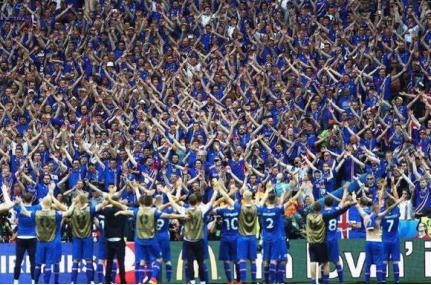 2016足球感人视频集锦,2016足球催泪感动瞬间