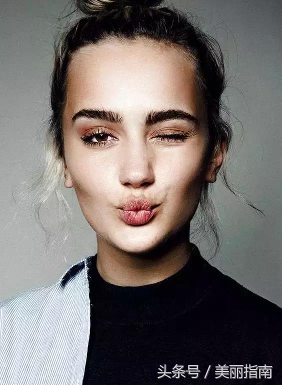 tf口红必备色号,女人必备的十大口红色号有哪些