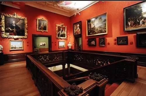 坚持不懈甲骨文,建筑与艺术的糅合