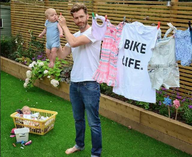 一个娃就够呛了，家有四个小公主怎么办？