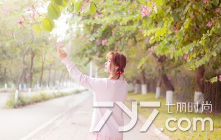 娇韵诗绿水适合什么肤质,油皮用娇韵诗绿水配什么乳液