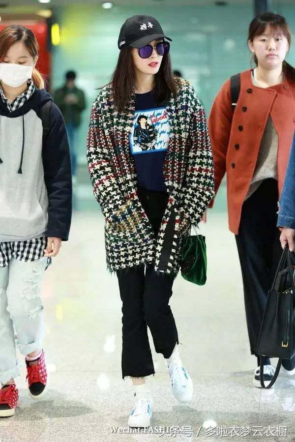 刘诗诗杨幂穿毛毛鞋,杨幂刘诗诗最新路透