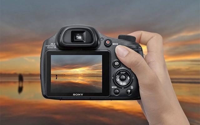 索尼全新HX350长焦相机,50倍光学变焦镜头堪称打鸟神器