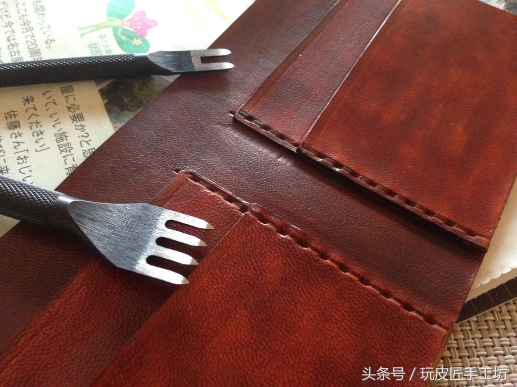 皮雕钱包手工制作视频,简易真皮手工钱包制作教程