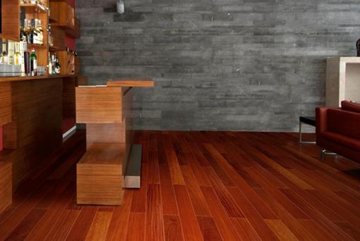 强化地板的优缺点,实木地板怎么打扫最干净