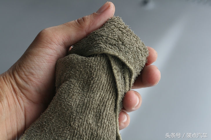 什么叫汽车抛光,如何给汽车抛光涂蜡