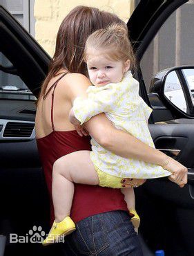 小七现状贝克汉姆,小七贝克汉姆万千宠爱