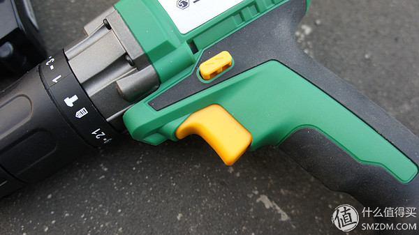 工具控发烧友得伟电钻靠谱吗,世达12v电钻评测