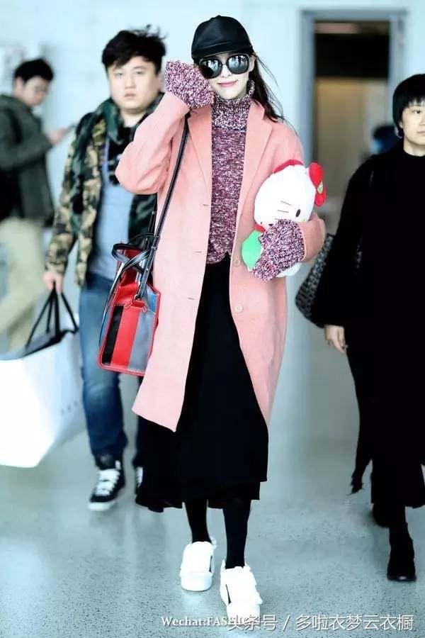 刘诗诗杨幂穿毛毛鞋,杨幂刘诗诗最新路透