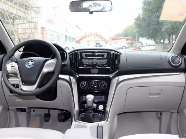 5米混动大型suv国产10-20万省油耐用,高颜值操控好买这几款suv错不了