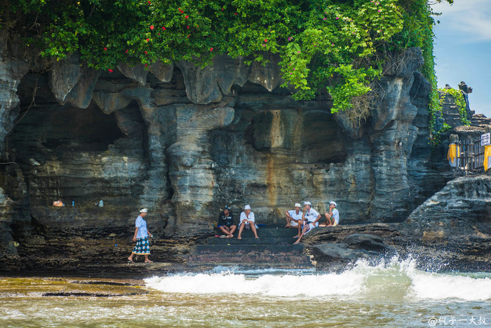 巴厘岛海神庙还要门票吗现在,海神庙巴厘岛印度教神庙之一
