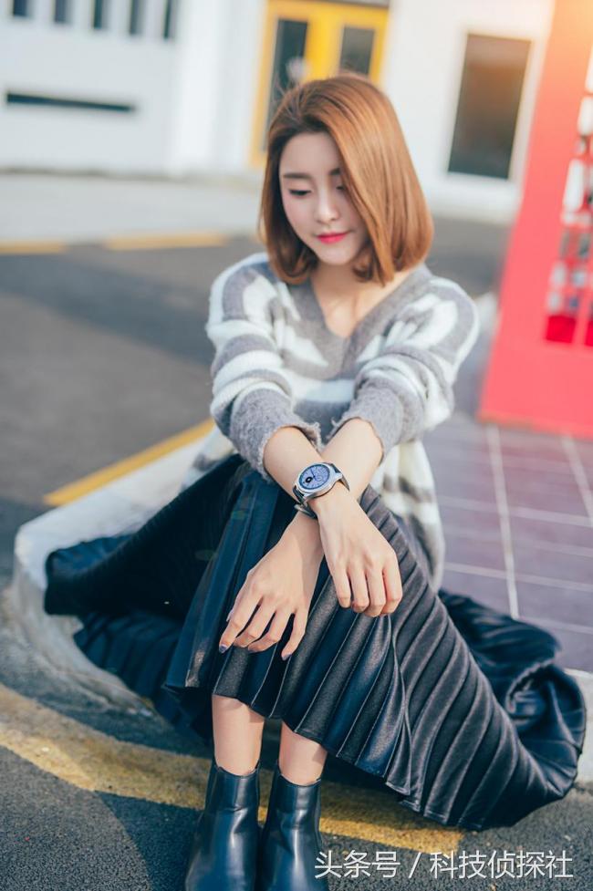 三星gears3先锋版智能手表,三星gears3经典款