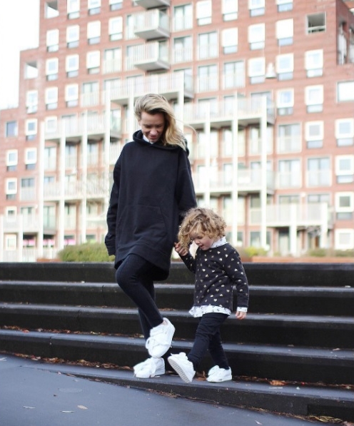 刘德华坠马回港,刘德华坠马回港全程