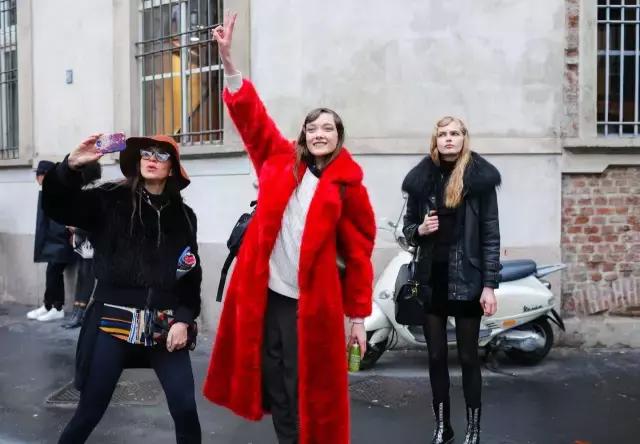 照着穿减龄又雅致,2017女装流行色