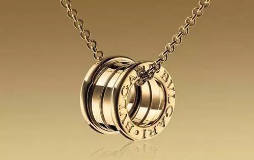 剁手一级预警！BV携神级小伙伴入驻温哥华机场免税店