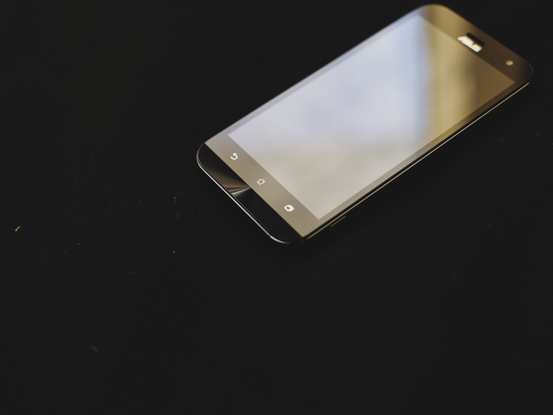 华硕zenfone4zoom,华硕zenfone3鹰眼版