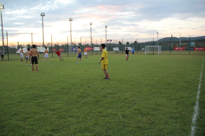 南宁7人足球场收费标准,南宁五人制足球场在哪里