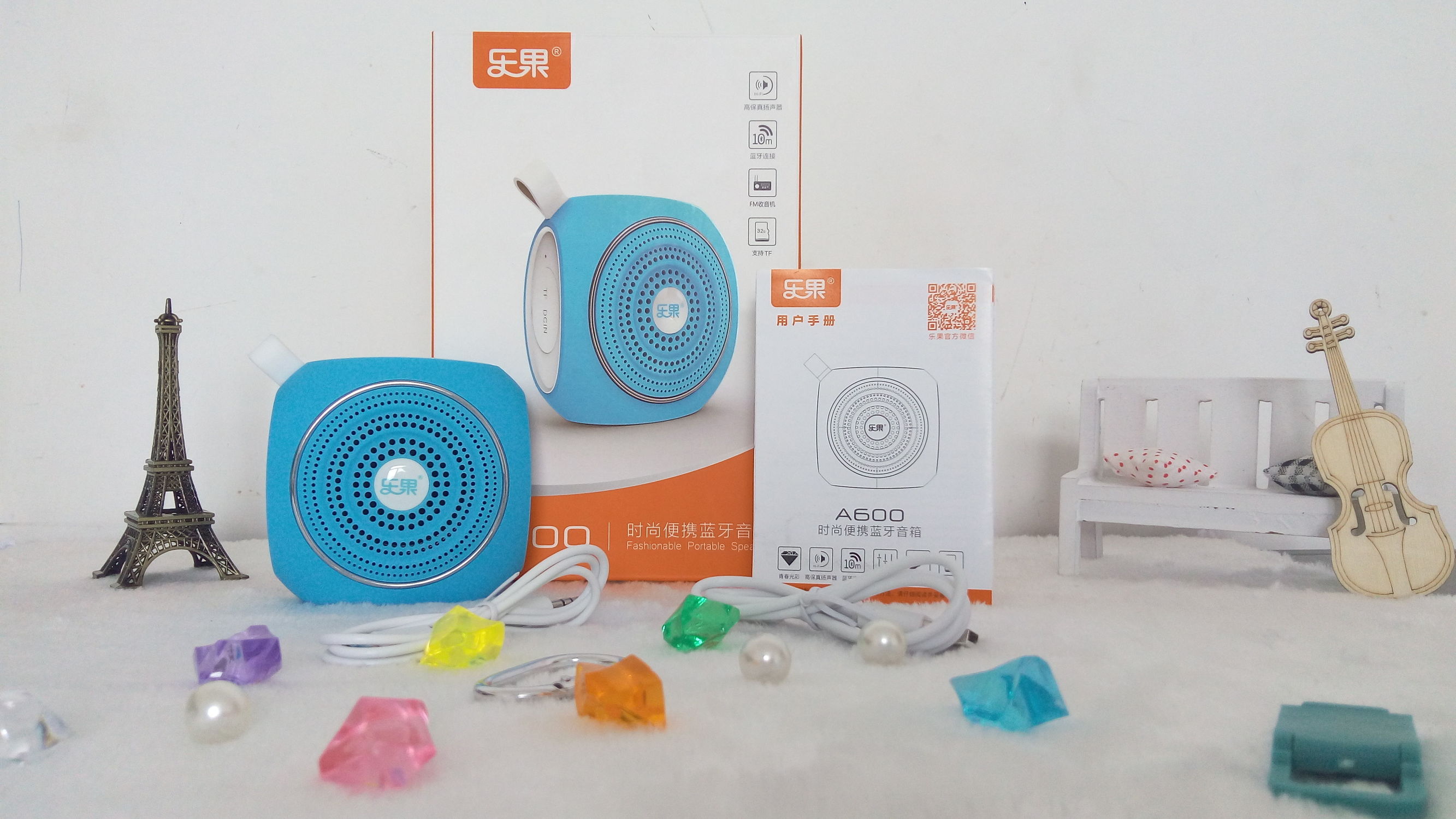 蓝牙音箱小钢炮小巧玲珑,又小又可爱时尚蓝牙音箱