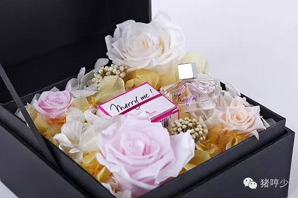 20岁女孩子适合什么香水,20几岁的女生适合学什么