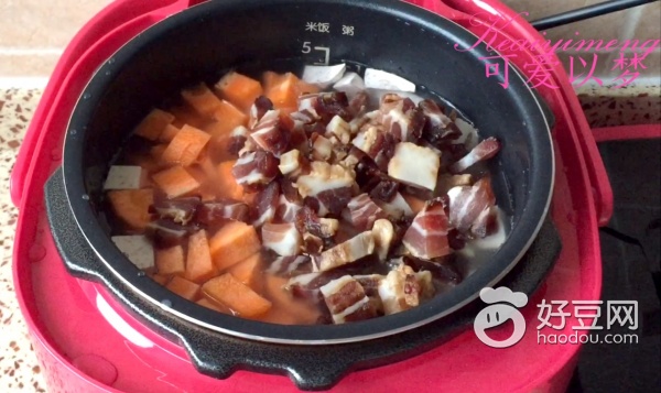 美的电压力锅糙米饭,美的mini饭煲