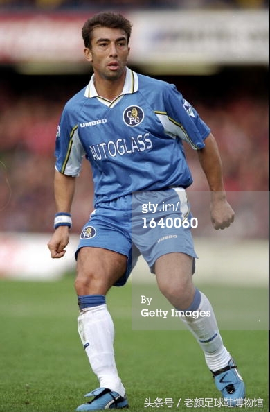 what足球,what鞋是什么牌子