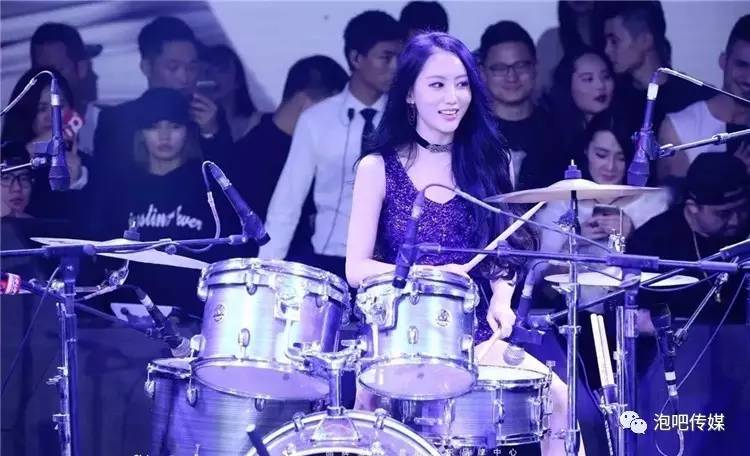 鏉窞clubqueen鐨囧悗,鏉窞閰掑惂鐨囧悗閰掑惂