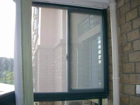 装隐形纱窗与常规纱窗,安装纱窗有内幕