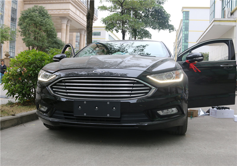 17款新蒙迪欧改畅影12.1寸2G运行+64G储存升级版导航