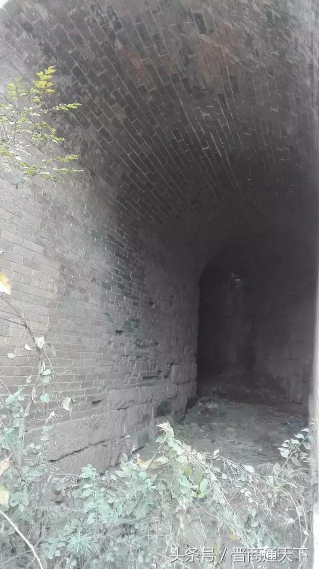 钟灵秀图片,钟灵秀一字马