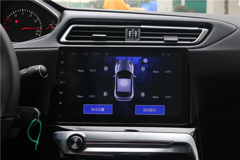 标致308改畅影10.2寸横屏机，2017就这么任性