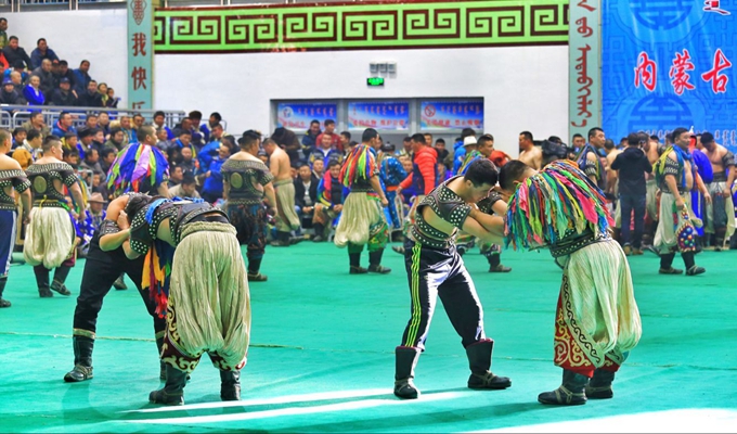 蒙古最精彩的竞技比赛,蒙古国搏克竞技