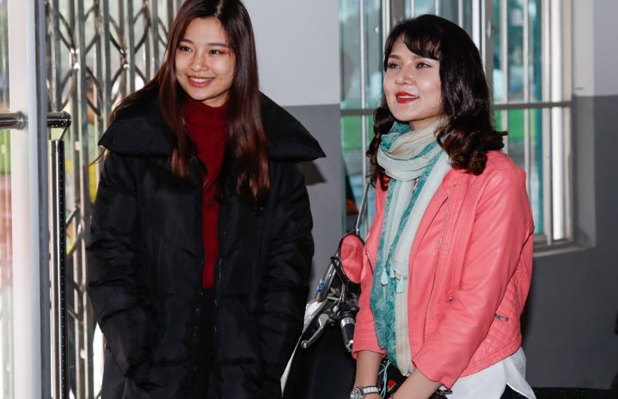 中国足球联赛足球宝贝演出,中国足球比赛助威视频