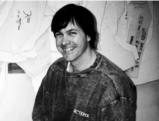 始祖鸟冲锋衣为什么那么贵呢,始祖鸟的冲锋衣为什么那么贵