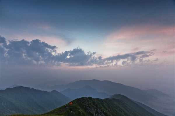 张家口旅游小五台山离市区远吗,张家口小五台山全景图