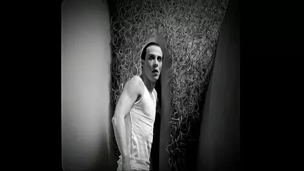 这部影片告诉你什么叫做不离不弃至死不休的爱!