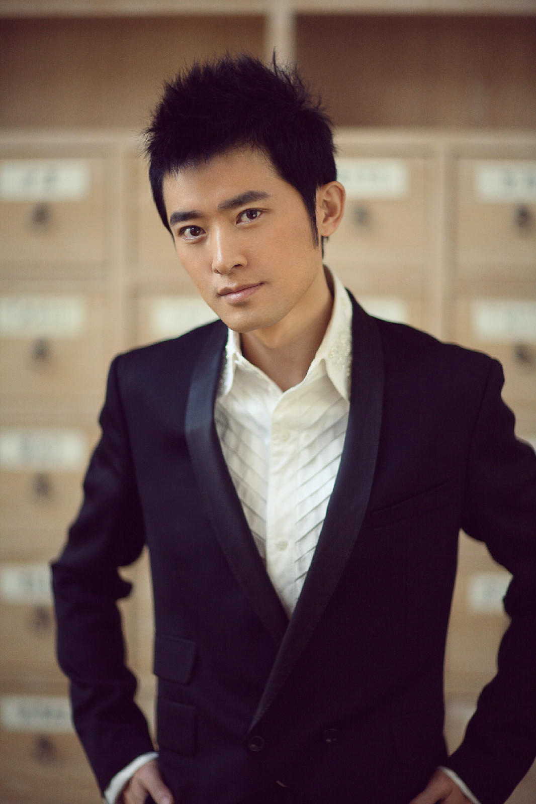 谢文东怎么成为坏蛋,谢文东谁最适合演