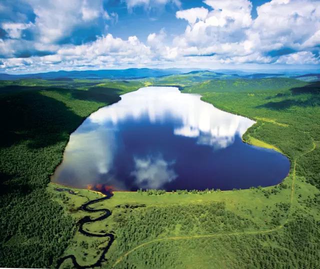 春节十大旅游首选地,春节旅游必去十大景点推荐