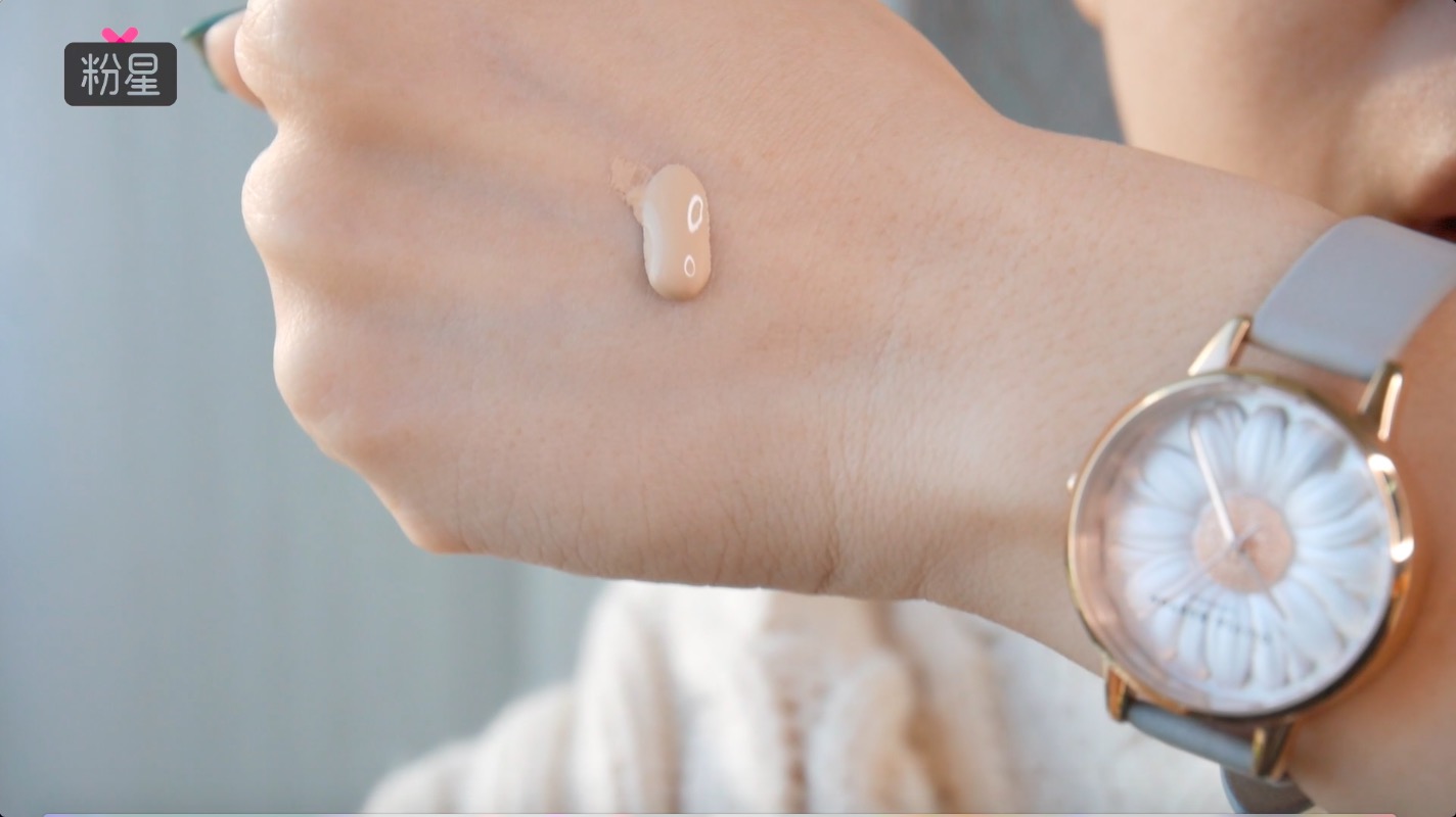 妙巴黎粉底液湿着上还是干着上,妙巴黎粉底液测评