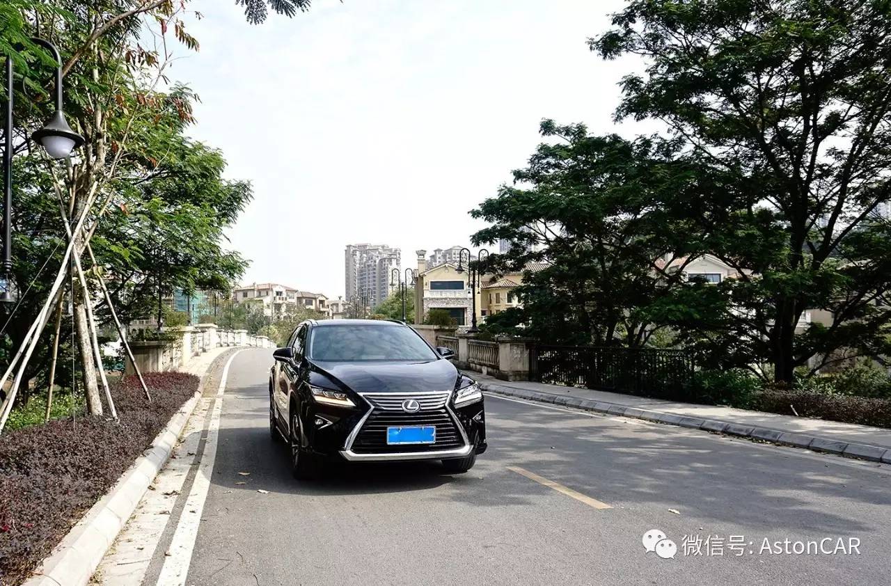 雷克萨斯rx200t价格,雷克萨斯rx450h评测