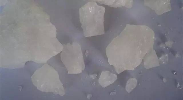 春节期间不能吃的两种瓜子,过年的瓜子可以吃吗有毒吗